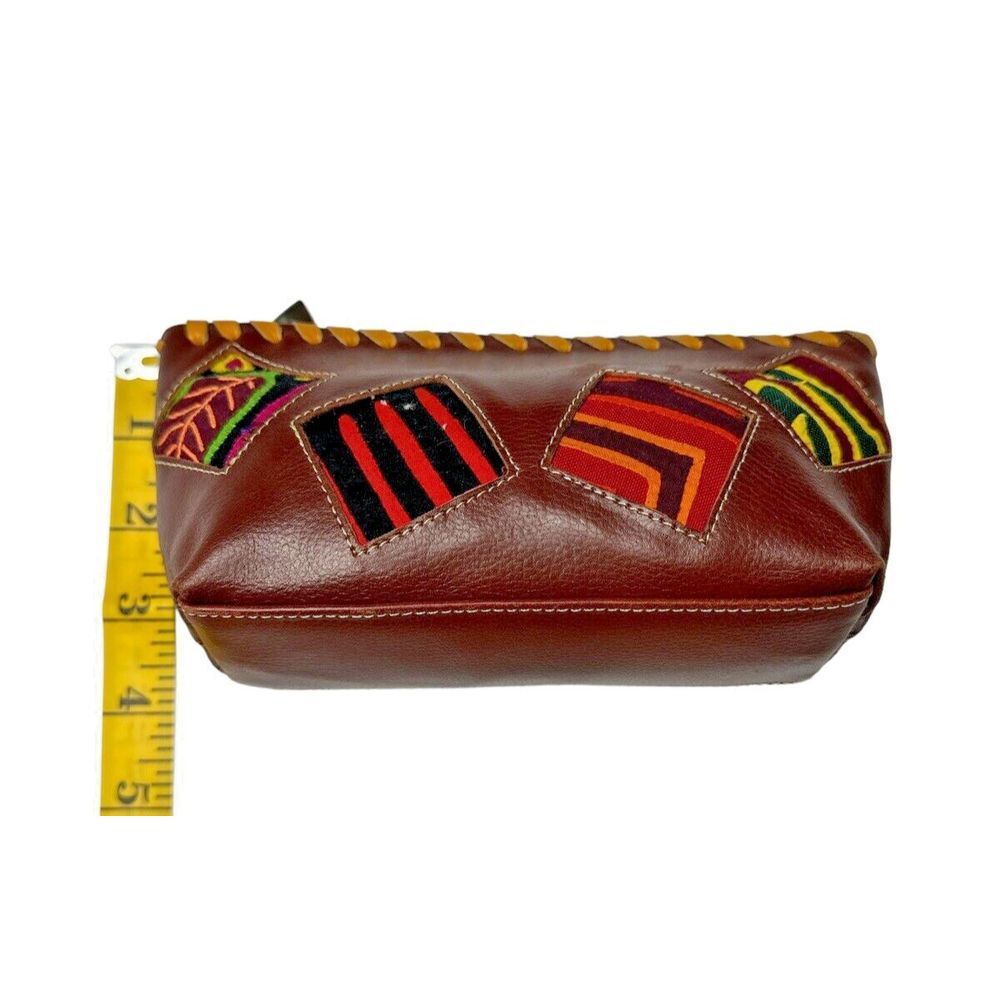 Arte Kuna Colombia 100% Leather Zippered Makeup Bag with 4 Square Mola‎ Design - Picture 5 of 7